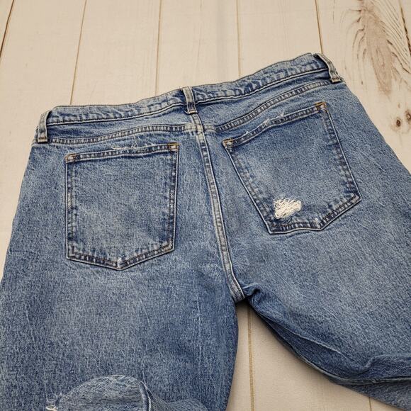 Abercrombie & Fitch The Mom high rise jeans distressed raw hem - Picture 8 of 9